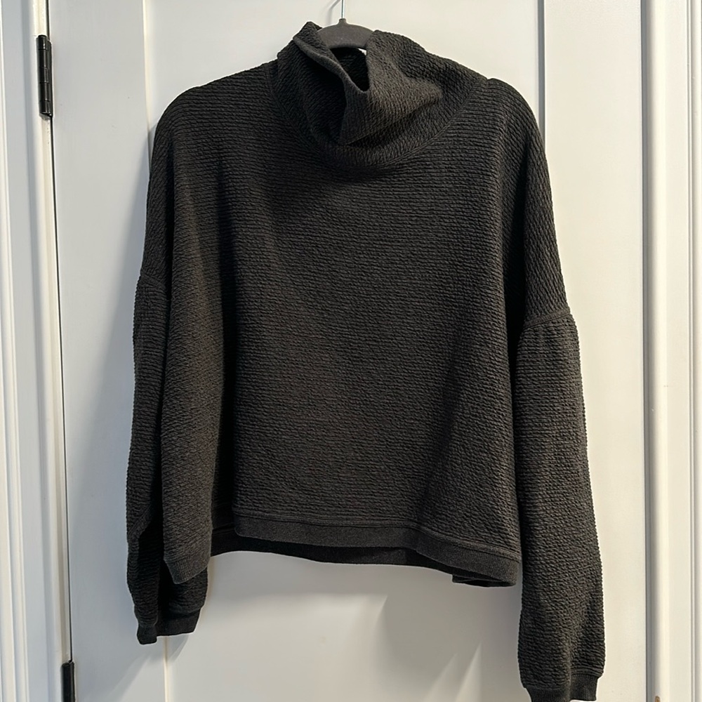 Lululemon cowl neck gray sweater